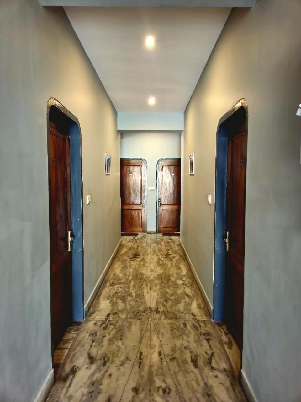 Hotel Vishal Siliguri Buitenkant foto