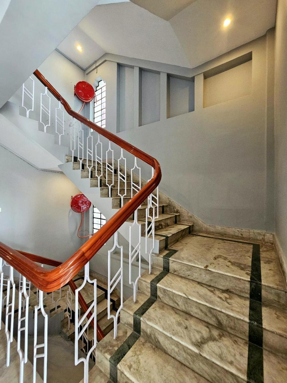 Hotel Vishal Siliguri Buitenkant foto