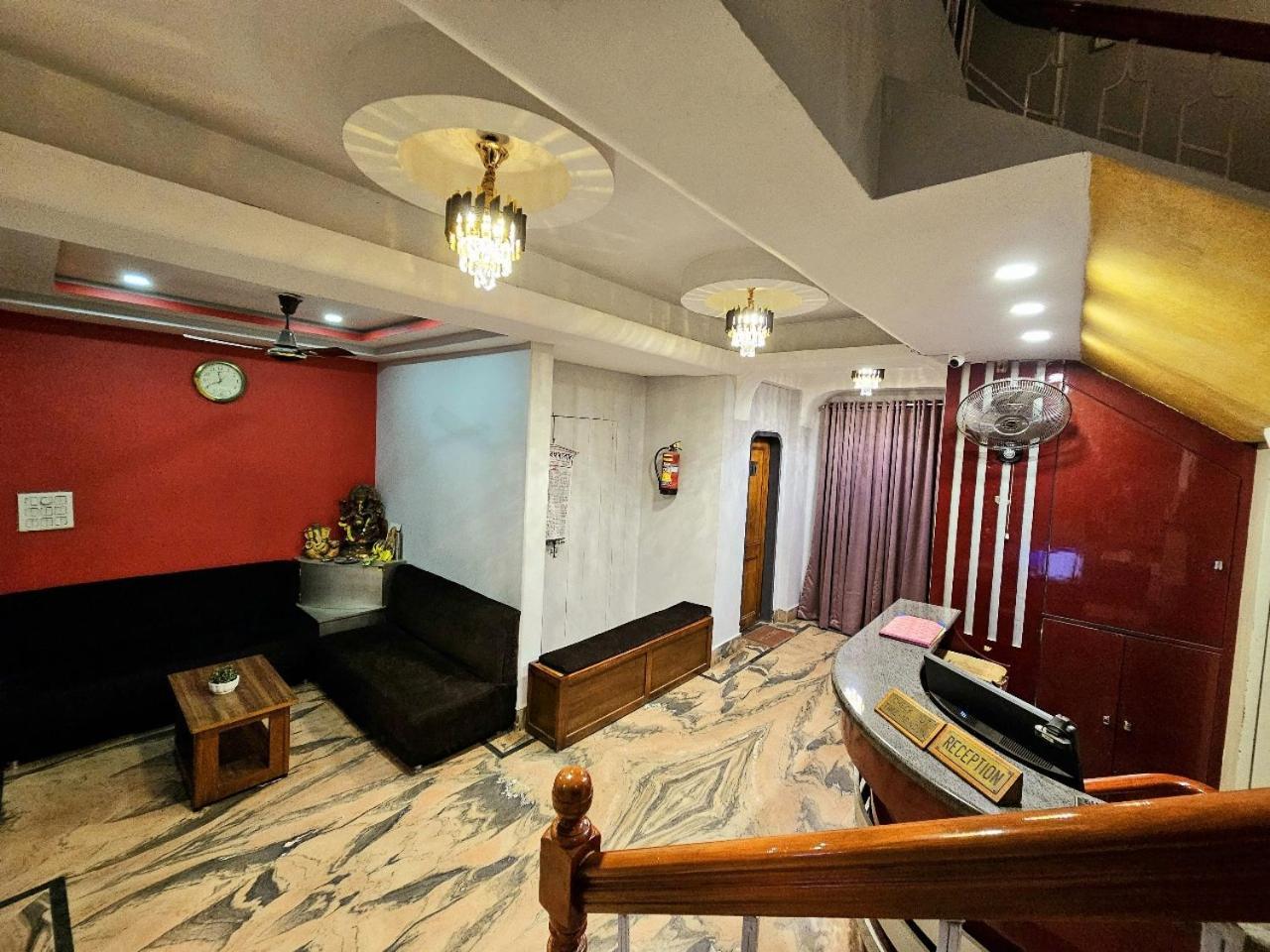 Hotel Vishal Siliguri Buitenkant foto